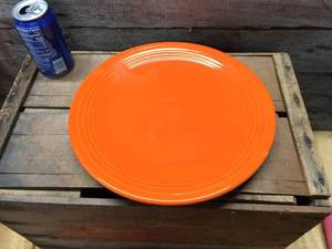 lot 162 image: Fiesta Radioactive Red 12-14 Round Platter