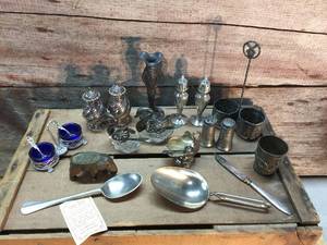 lot 225 image: Vintage Metal Kitchenwater Serving Pieces, Pewter, Silverplate, Brass
