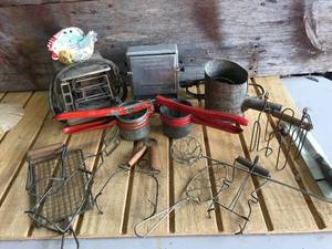 lot 228 image: Antique Metal Kitchenwares, Toasters, Jar Grabbers, Sifters, Etc