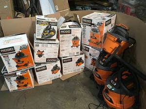 Pallet with asorted Ridgid Shop Vacs used customer returns see picture