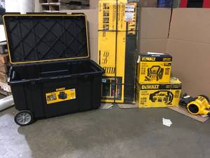 Lot of Dewalt Tools and accessories see pictures