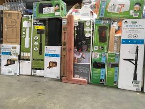 Pallet with assorted Mailboxes and Posts customer returns see pictures
