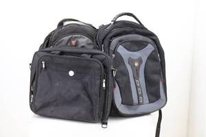 lot 17 image: 2 Backpacks & 1 Laptop Bag