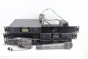 lot 37 image: Audio Technica Wireless Mic Equipment