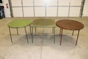 3 Folding Tables
