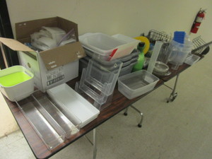 ASSRTD. KITCHENHOUSEWARES, PLASTIC TUBS, FLATWARE, TRAYS, BINS, RACKS, MORE