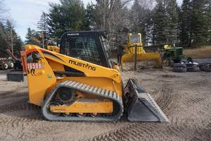 2019 Mustang Model 1650RT Multi Terrain Tracked Skid Loader Skid Steer