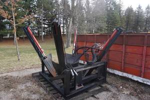 BC Machines Universal Mount Bobcat Skid Loader Skid Steer 32 Hydraulic Tree Spade