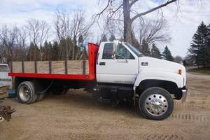 1999 Chevrolet C6500 Hydraulic Dump Landscape Truck