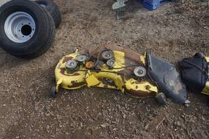 John Deere 48 Lawn Mower Garden Tractor Cutting Deck