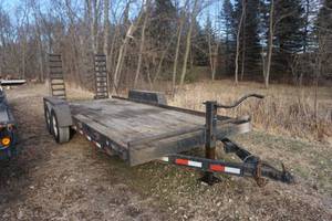 2005 Dressen 18 Tandem Axle Equipment Trailer
