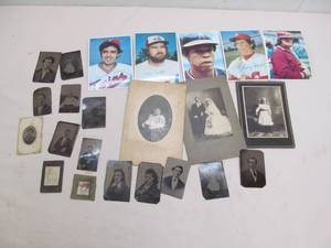 Vintage sports cards, pictures