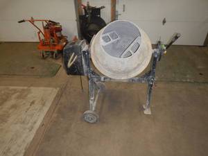 Electric Concrete Mixer - Tested and Works