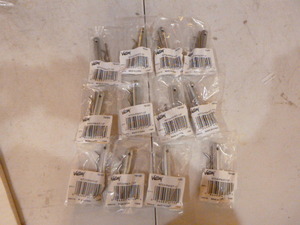 lot 16 image: 1 Dozen Valley Hitch Pin Kits