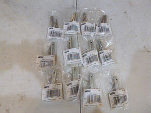 lot 18 image: 1 Dozen Valley Hitch Pin Kits