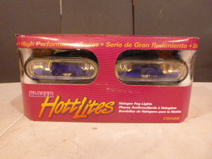 lot 35 image: Blazer Hott Lites Halogen Fog Lights