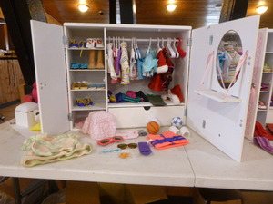 lot 160 image: American Girl Wardrobe