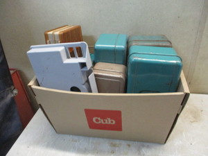 8 Tackle Boxes