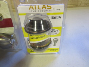 (New) Keyed Doorknobs & Deadbolt Lock