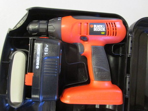 (New) 18v Black & Decker Cordless Drill (no charger)