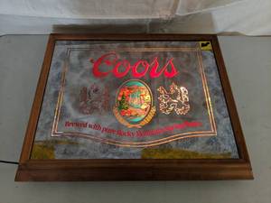 lot 88 image: Colorful Coors Lighted Framed Display Sign