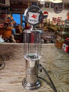 lot 293 image: Vintage Style Mobilgas Fuel Pump Liquid Dispenser