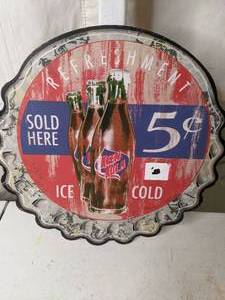 lot 465 image: Vintage Style Keen Kola Bottle Cap Sign