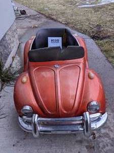 lot 596 image: VW Beetle Pedal Car