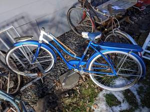 lot 1590 image: Vintage Western Flyer Bike