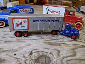 lot 518 image: Hamms Beer Replica Advertising Vehicles