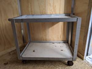 lot 229 image: Metal Cart on Wheels