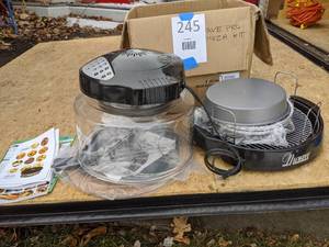 lot 245 image: Nuwave Pro Pizza Kit - New