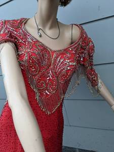 lot 626 image: Lillie Rubin Sequined Dress w Shoes and Necklace