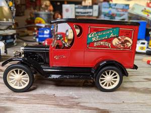 lot 642 image: Replica 1920s Budweiser Delivery Trucks - Chevy and MACK