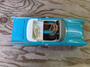 lot 527 image: 1957 bel air convertible Die cast Toy replica