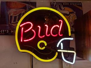 lot 252 image: Bud Helmet Neon