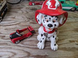 lot 603 image: Toy Dalmatian and Car