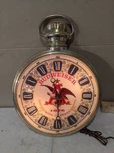 lot 367 image: Vintage Budweiser Wall Mount Grandfather Watch