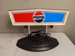 lot 373 image: Pepsi Lighted Freestanding Tabletop Display - As Is