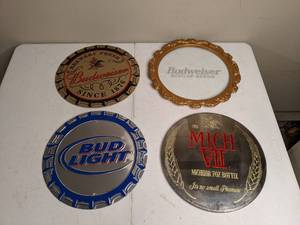 lot 377 image: Set of Four Beer Themed Wall Hangings