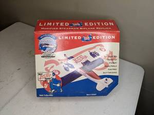 lot 324 image: 1932 Stearman Pepsi-Cola Collectible Airplane Coin Bank, Limited Edition,Die Cast Metal Airplane