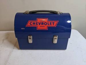 lot 339 image: Rare Collectible Chevrolet  lunch box