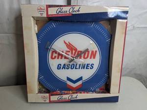 lot 763 image: Chevron Gasoline Glass Clock in Box