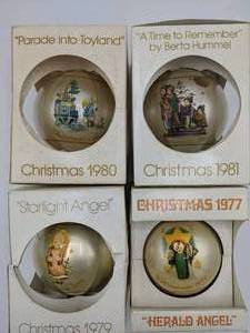 lot 1573 image: Vintage Christmas Balls By Berta Hummel (852)