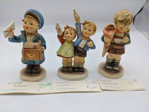 lot 906 image: Three Hummel Figurines - Postman, Little Scholar, and Farewell