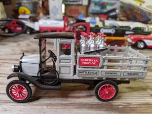 lot 654 image: Replica Classic Trucks