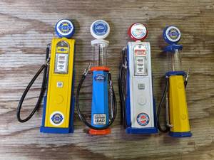 lot 665 image: Replica Miniature Gasoline Pumps