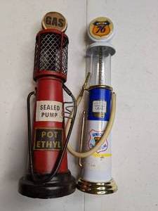lot 668 image: Replica Gas Pumps