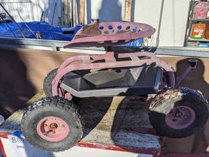 lot 804 image: Custom Rolling Tractor Seat Shop Stool