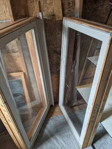 lot 993 image: Framed Windows with Screens